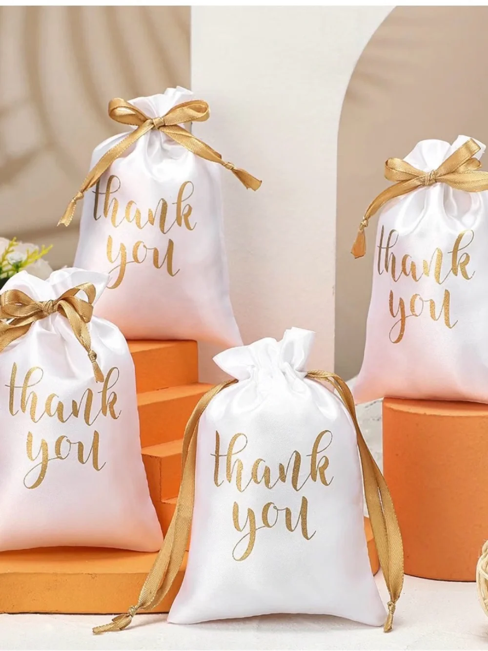 White and Gold 'Thank You' Drawstring Favor Bags - Party Supplies